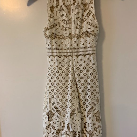 Halter Neck Lace Mini Dress - Picture 12 of 13